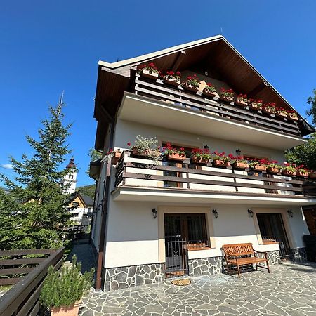 Holiday Home Skalka Mýto pod Ďumbierom Eksteriør billede