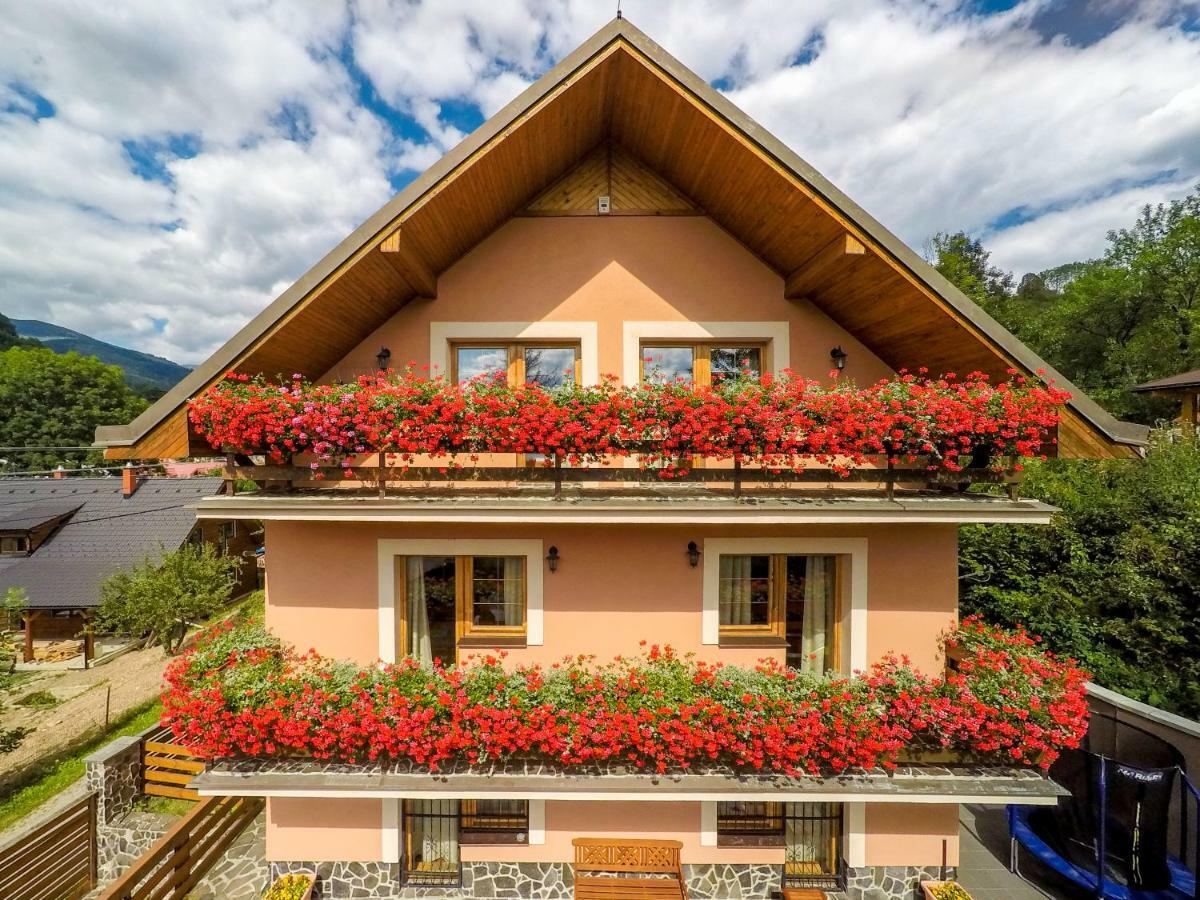 Holiday Home Skalka Mýto pod Ďumbierom Eksteriør billede