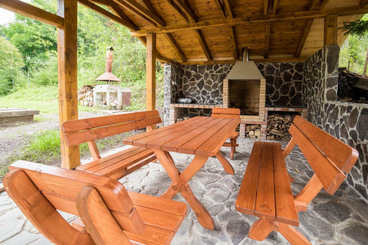 Holiday Home Skalka Mýto pod Ďumbierom Eksteriør billede